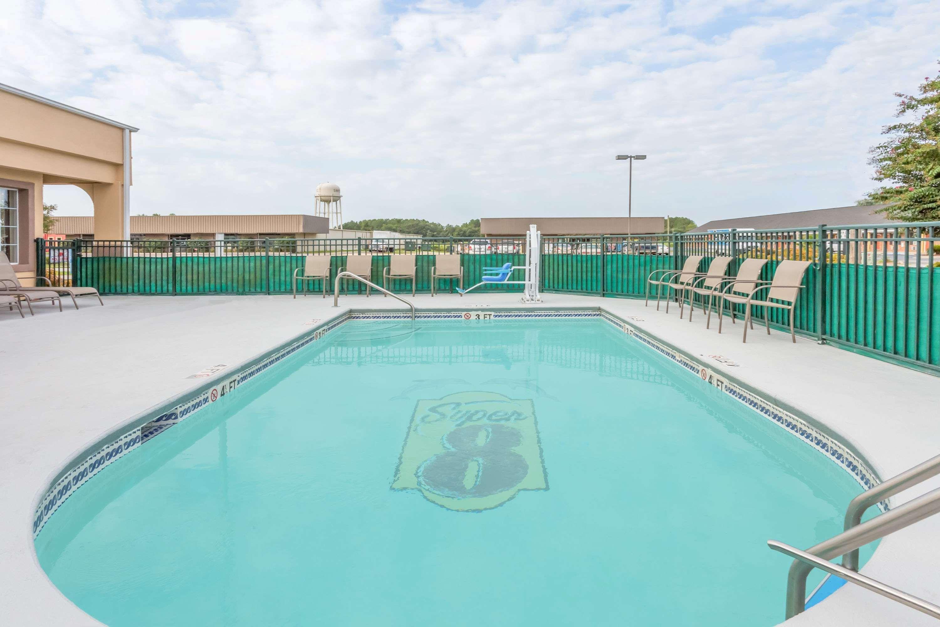 Super 8 By Wyndham Santee Hotel Exterior photo
